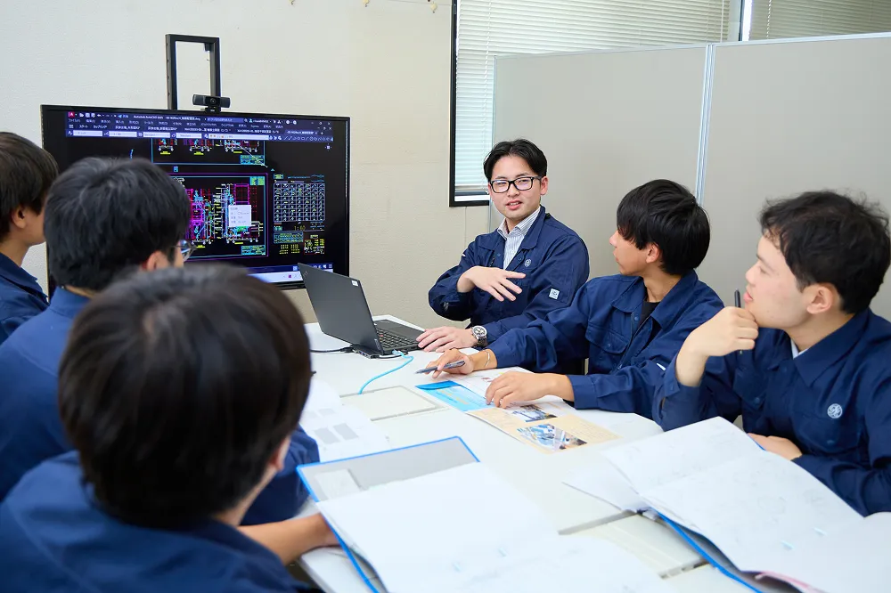 チームワークと充実のサポート体制仲間と協力し、共に成長できる環境。